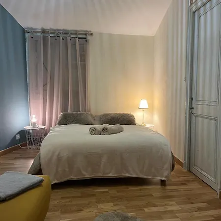 Maison De Charme - La Rochelle - Ile De Re - Gasthof