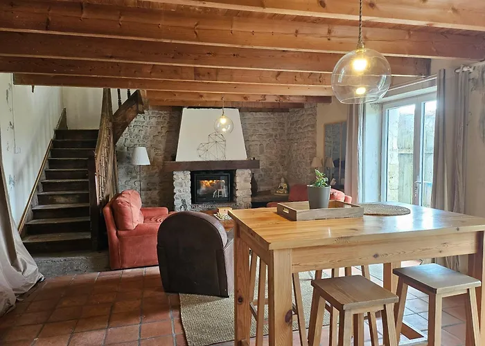 Maison Typique - - île De Ré - *